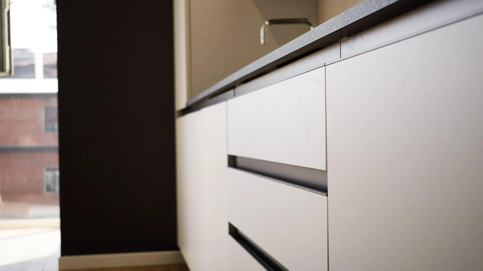 Apartment Suites In Financial District 4 Pax Milan