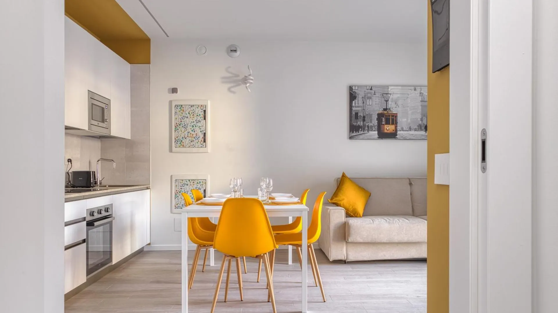 Suites In Financial District 4 Pax Milan 0*,