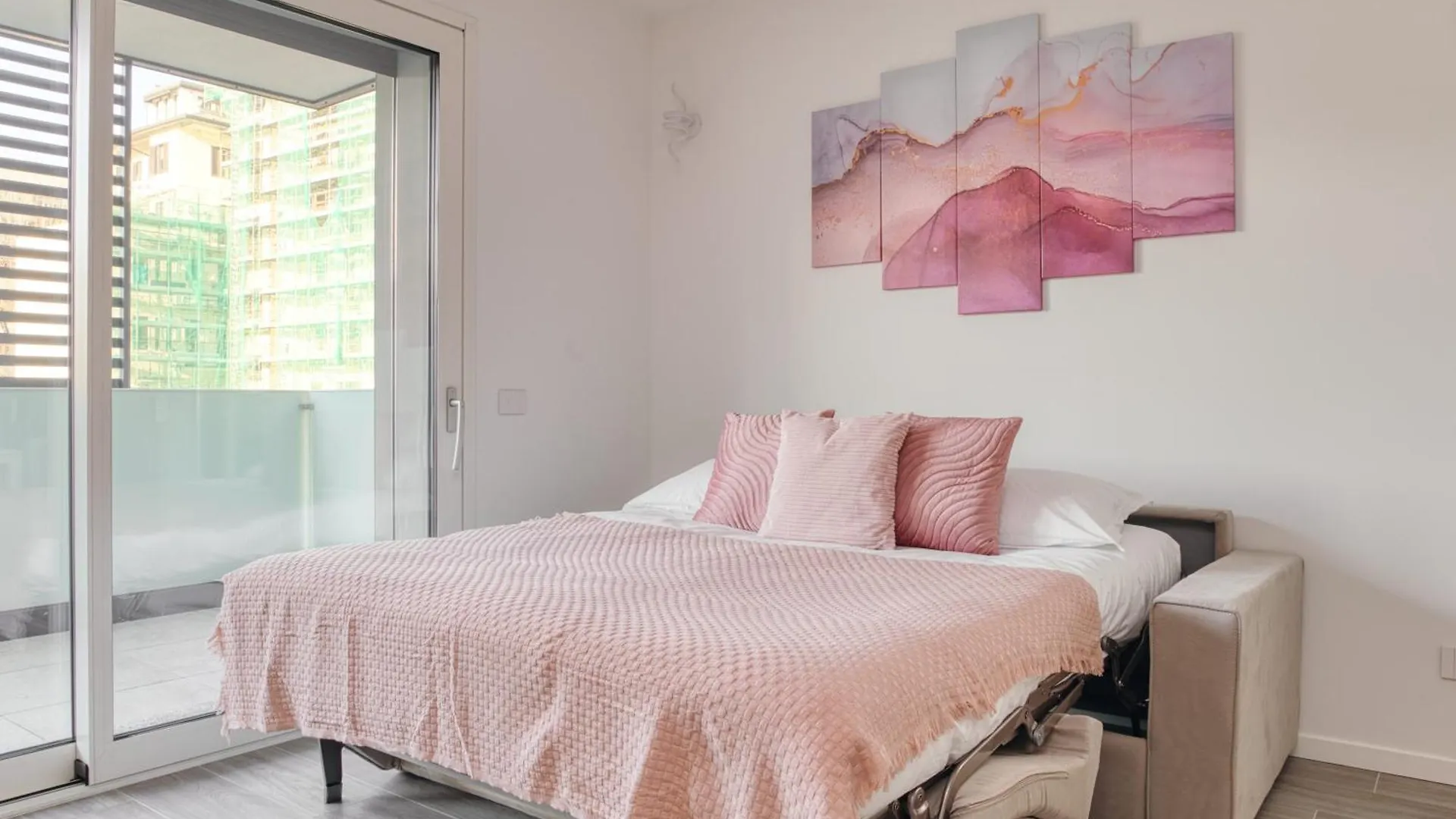 Suites In Financial District 4 Pax Milan Apartment