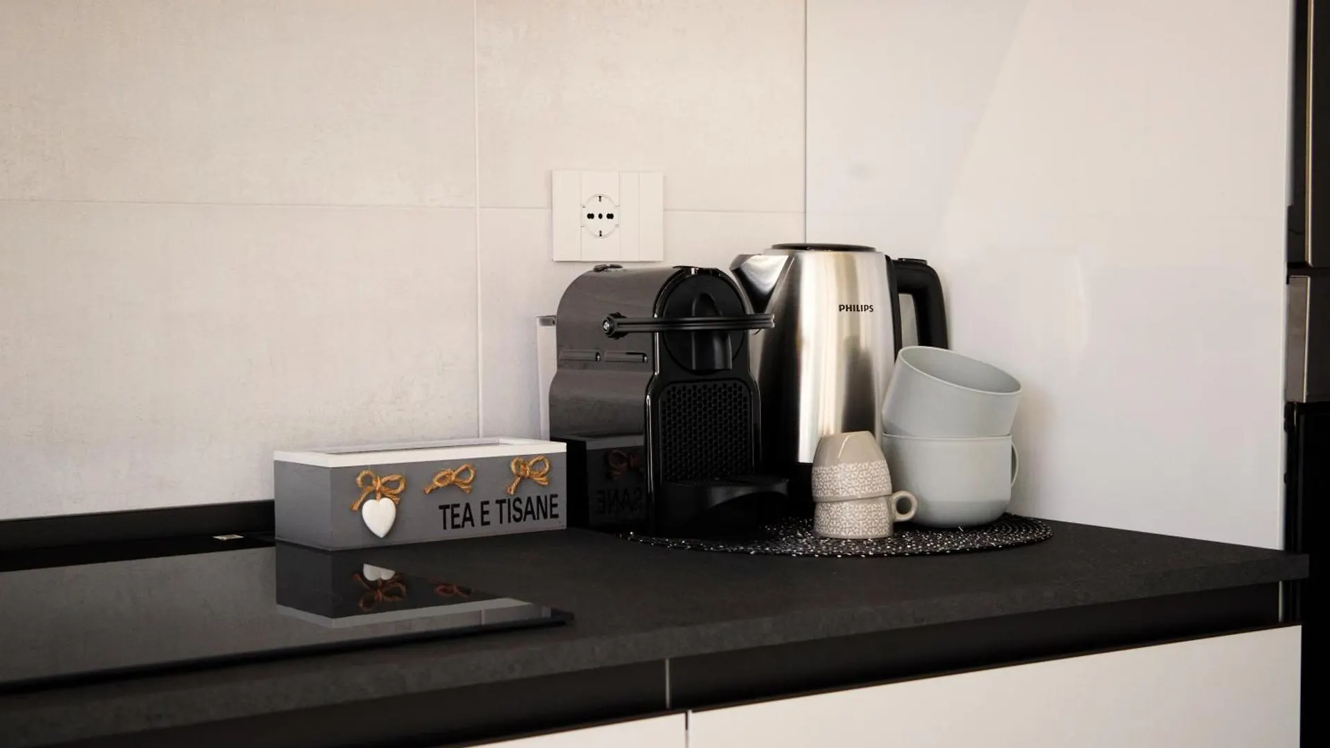 Apartment Suites In Financial District 4 Pax Milan