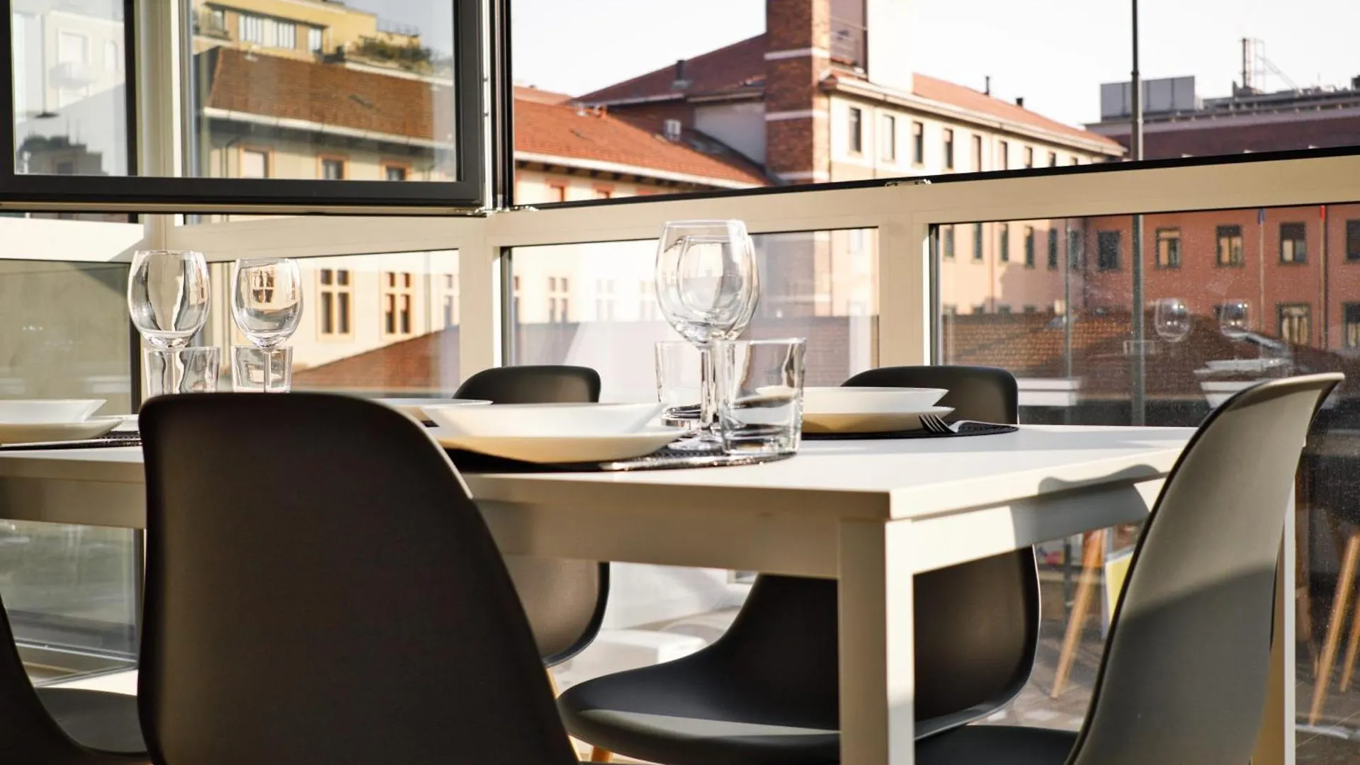 Suites In Financial District 4 Pax Milan 0*,