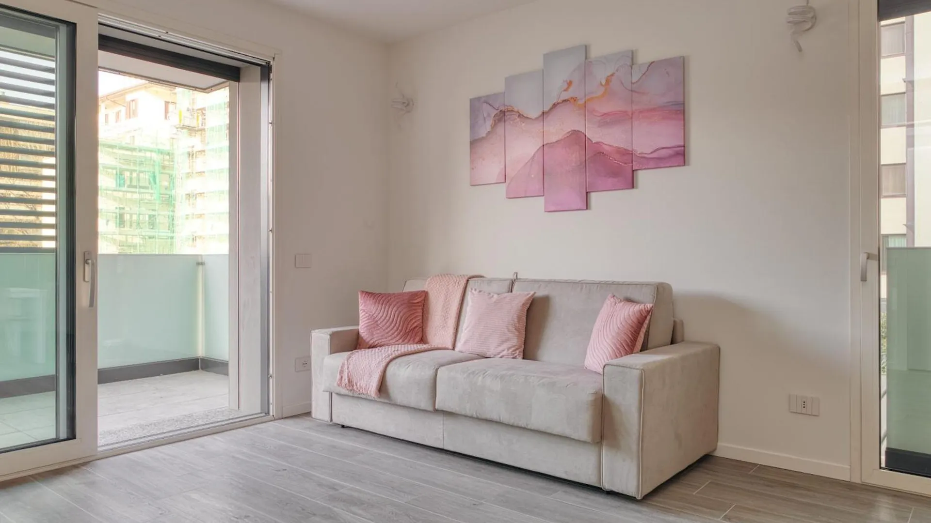 Suites In Financial District 4 Pax Milan Apartment