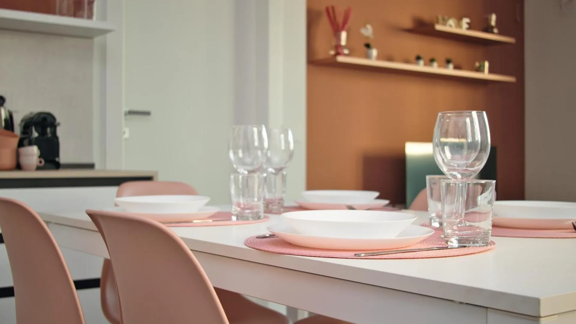 Suites In Financial District 4 Pax Milan Apartment