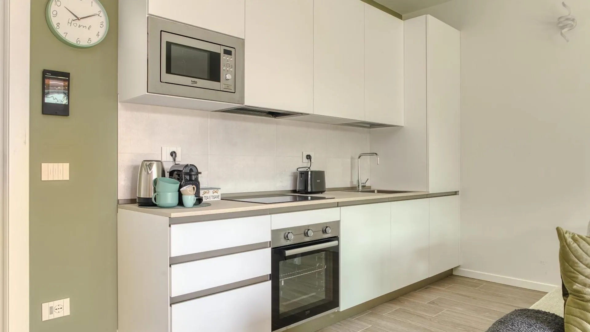 Suites In Financial District 4 Pax Milan Italy