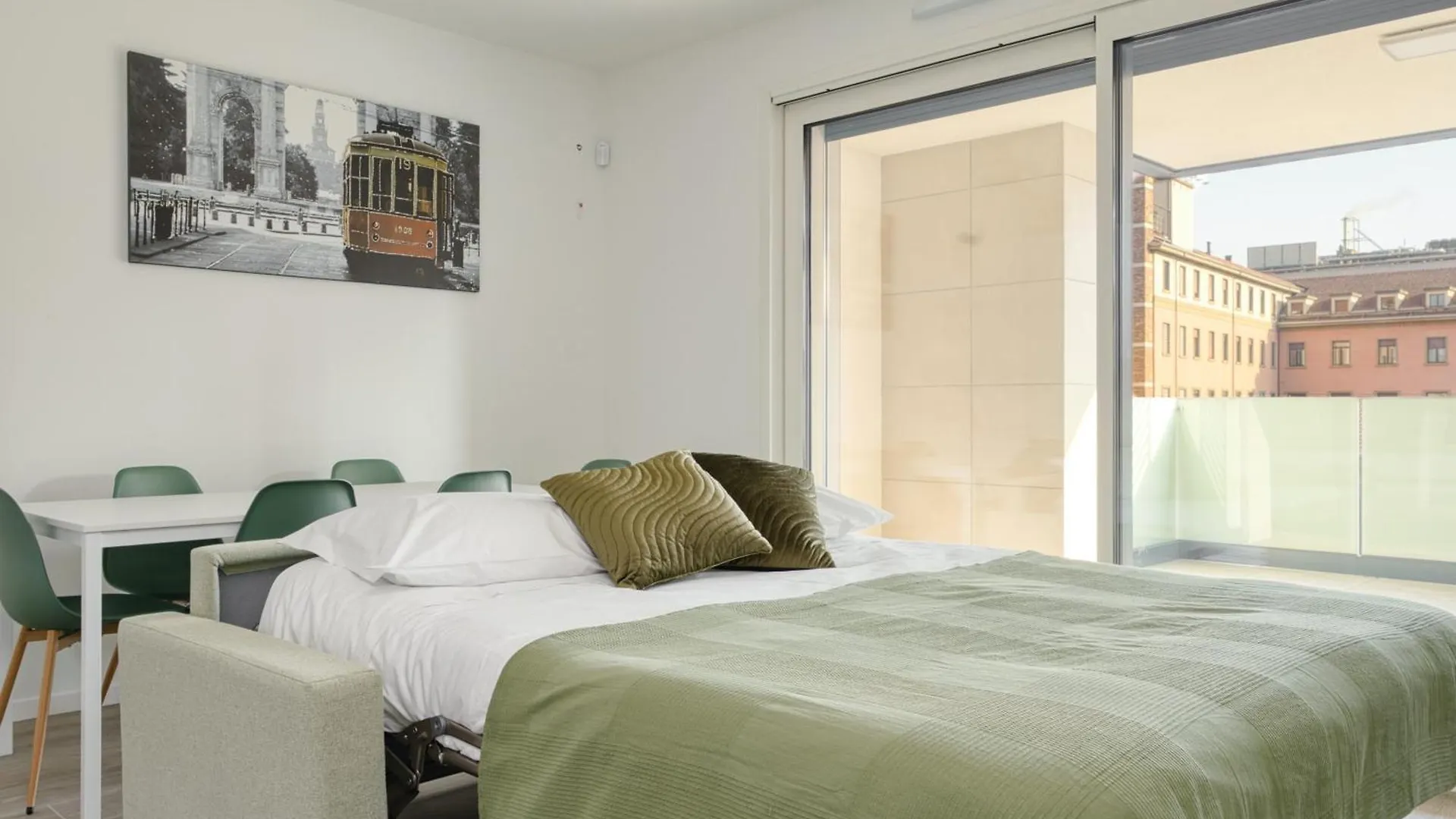 Suites In Financial District 4 Pax Milan Apartment